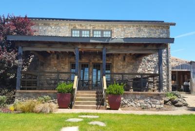 Tour de vino privado para 4 personas Tour de vino privado para 4 personas