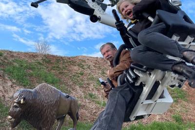 Entradas a la montaña rusa con cena y espectáculo en Rapid City