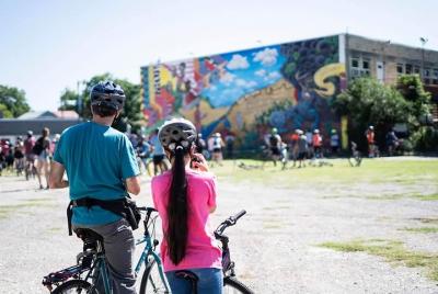 Paseo en bicicleta mural