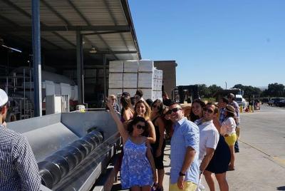 Un tour social de vino desde Santa Ynez