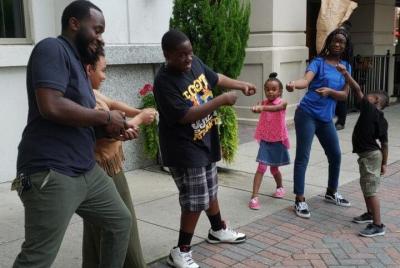 Excursión de búsqueda del tesoro en la ciudad de Santa Fe por Zombie Scavengers