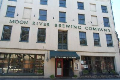 Afterlife Tours- Tour de las almas inquietas