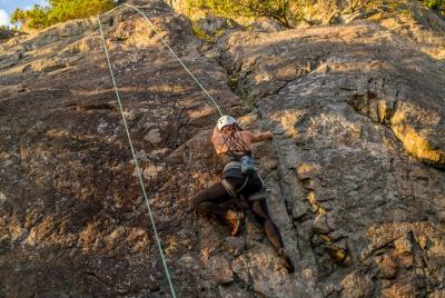 Escalada al aire libre en cascada de Seattle