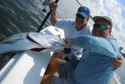 Charter de pesca de medio día en Tampa Bay Charter de pesca de medio día en Tampa Bay