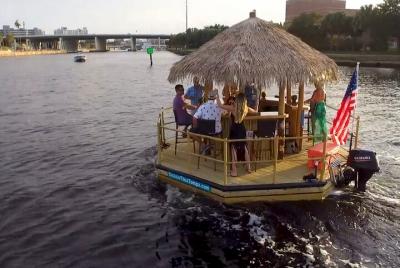 90 minutos - Crucero en barco Tiki en Tampa - BYOB 90 minutos - Crucero en barco Tiki en Tampa - BYOB