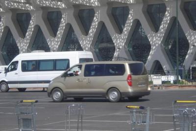 Traslado privado de ida al aeropuerto de Marrakech-Menara