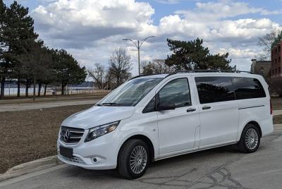 Recorrido turístico privado por la ciudad de Traverse en coche