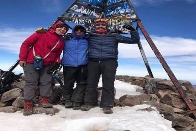 Subida de invierno al monte Toubkal 2 días