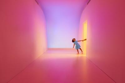 Entrada al Museo de la Biblia con guía digital