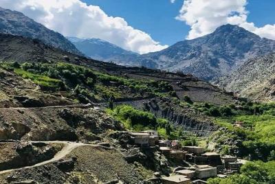 Excursión de un día a las montañas del Atlas y pueblos y cascadas bereberes