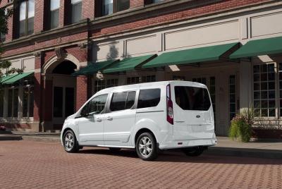 viaje privado desde y hacia el aeropuerto de Marrakech // menara