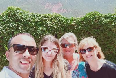 Lo más destacado de Marrakech: Palacio Dar El Bacha, jardín secreto y zocos: tour privado Lo más destacado de Marrakech: Palacio Dar El Bacha, jardín secreto y zocos: tour privado
