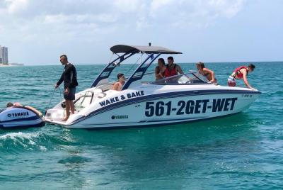 Wake Board / Tubing / Esquí acuático - 2 horas Wake Board / Tubing / Esquí acuático - 2 horas