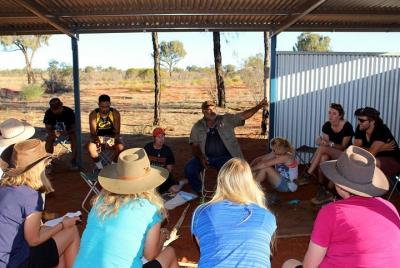 Experiencia de las tierras aborígenes de Ayers Rock, incluida la puesta de sol