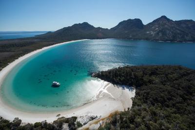 Crucero Wineglass Bay desde la bahía de Coles