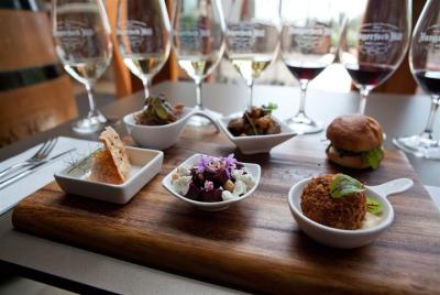 Tour en helicóptero y degustación en Hunter Valley