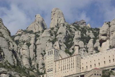  Montserrat fácil. Excursión de medio día desde Barcelona