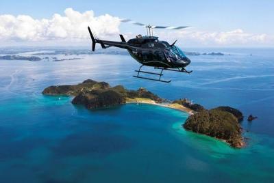 Recorrido en helicóptero por Bay of Islands y Hole in the Rock