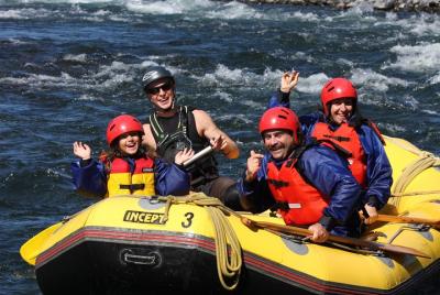 Excursión de rafting familiar de 2 horas por el río Tongariro en Turangi Excursión de rafting familiar de 2 horas por el río Tongariro en Turangi