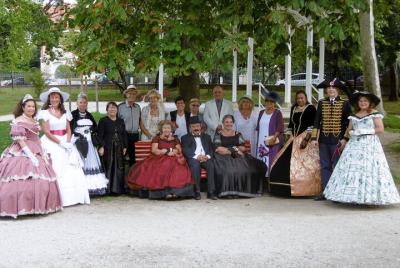 Visita guiada con trajes de época de la ciudad de invierno de Arcachon Visita guiada con trajes de época de la ciudad de invierno de Arcachon