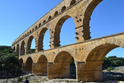 Excursión privada de un día a Nimes, Pont du Gard y Orange desde Arles