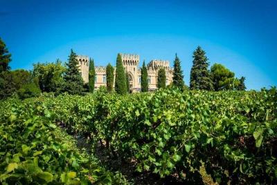 Tour del vino Chateauneuf du Pape Tour del vino Chateauneuf du Pape