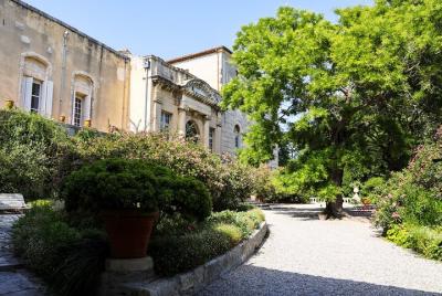 Absolutamente jardines de Aviñón, historia y cultura visita guiada privada Absolutamente jardines de Aviñón, historia y cultura visita guiada privada