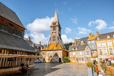 Honfleur Town, pueblos de Normandía y Calvados desde Bayeux Honfleur Town, pueblos de Normandía y Calvados desde Bayeux
