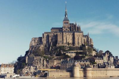Excursión privada al Mont Saint Michel desde Bayeux
