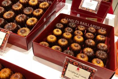 Tour privado de degustación de comida por el casco antiguo y el mercado de Burdeos