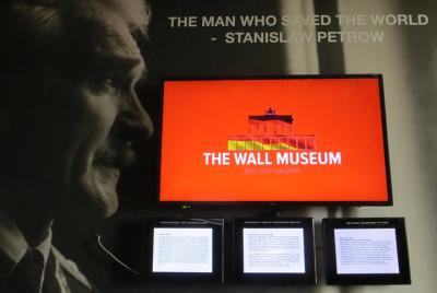 Tu entrada al Museo del Muro de Berlín. Tu entrada al Museo del Muro de Berlín.