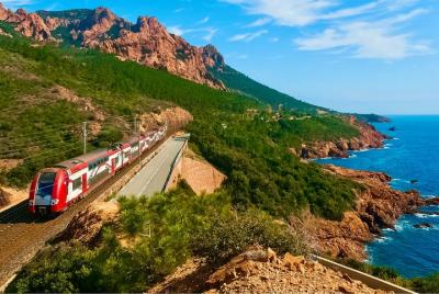 Tour en tren por la Riviera francesa Colorado con almuerzo Tour en tren por la Riviera francesa Colorado con almuerzo