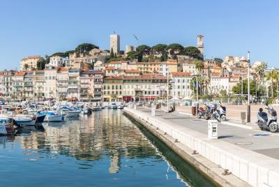 Excursión de un día para grupos pequeños por la Riviera francesa desde Cannes