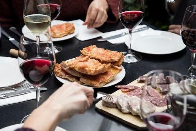 Tour de vinos y tapas gourmet de Barcelona