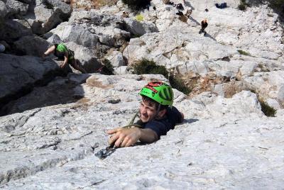 Escalada de medio día en el parque nacional Calanques Escalada de medio día en el parque nacional Calanques