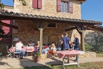 Excursión privada de un día a la cata de vinos de Beaujolais desde Lyon Excursión privada de un día a la cata de vinos de Beaujolais desde Lyon