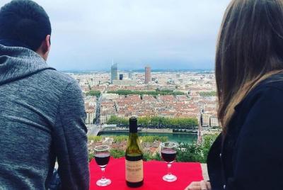 Tour romántico para descubrir las maravillas de Lyon. Tour romántico para descubrir las maravillas de Lyon.
