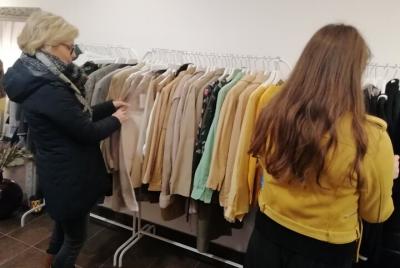 Circuito de moda privado de Vides-Dressing con estilista Circuito de moda privado de Vides-Dressing con estilista