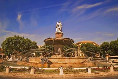 Tour privado de ocho horas a Aix en Provence y degustación de vinos. Tour privado de ocho horas a Aix en Provence y degustación de vinos.