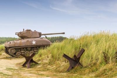 Excursión en minicar con conductor desde Rennes: playas del desembarco