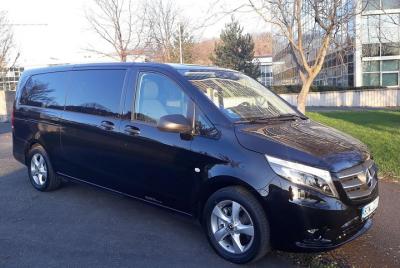 Traslado privado desde el aeropuerto de Estrasburgo al centro de Estrasburgo Traslado privado desde el aeropuerto de Estrasburgo al centro de Estrasburgo