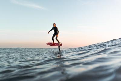 Lección privada de hidroala en Cavalaire-sur-Mer