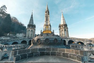 Excursión de un día a Lourdes desde Toulouse Excursión de un día a Lourdes desde Toulouse