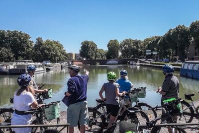 Paseo en bicicleta eléctrica de medio día en Toulouse Paseo en bicicleta eléctrica de medio día en Toulouse