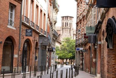 Tour privado de 4 horas por la ciudad de Toulouse con recogida en el hotel Tour privado de 4 horas por la ciudad de Toulouse con recogida en el hotel