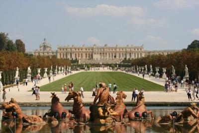 Tour privado en el palacio y los jardines de Versalles con acceso sin colas Tour privado en el palacio y los jardines de Versalles con acceso sin colas