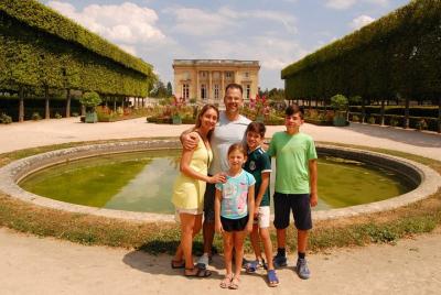 Versalles, jardines y Petit Trianon - Acceso prioritario - tour privado Versalles, jardines y Petit Trianon - Acceso prioritario - tour privado