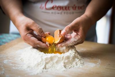 Clase privada de preparación de pasta en la casa de un local con degustación en Aosta Clase privada de preparación de pasta en la casa de un local con degustación en Aosta