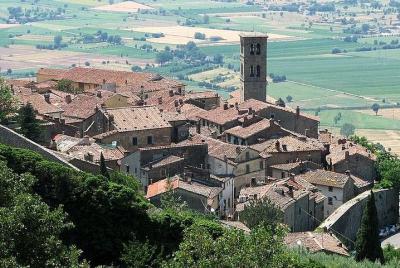 Excursión de un día privado a Siena y Cortona desde Perugia o Asís Excursión de un día privado a Siena y Cortona desde Perugia o Asís