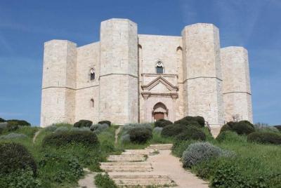 Tour de Castel Del Monte, Trani Ne Molfetta